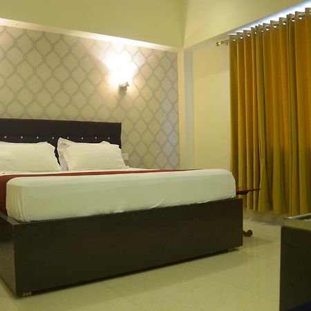 Hotel Pritika Durgāpur Dış mekan fotoğraf