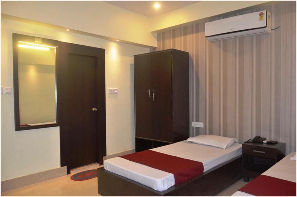 Hotel Pritika Durgāpur Dış mekan fotoğraf