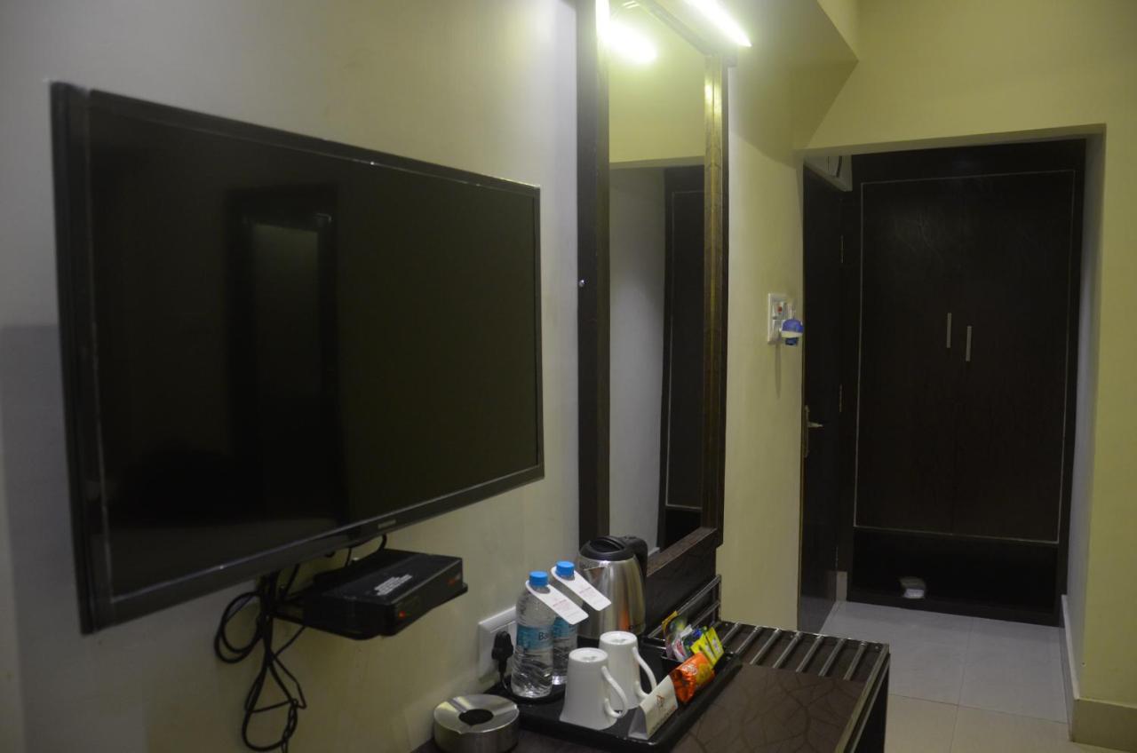 Hotel Pritika Durgāpur Dış mekan fotoğraf